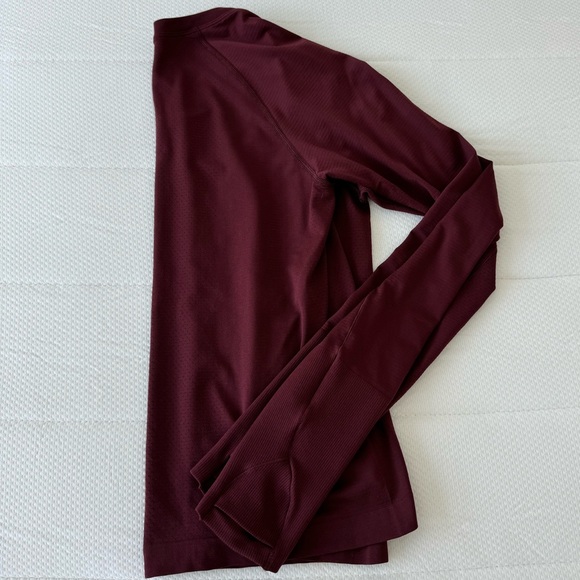 LULULEMON TOP - Picture 2 of 4